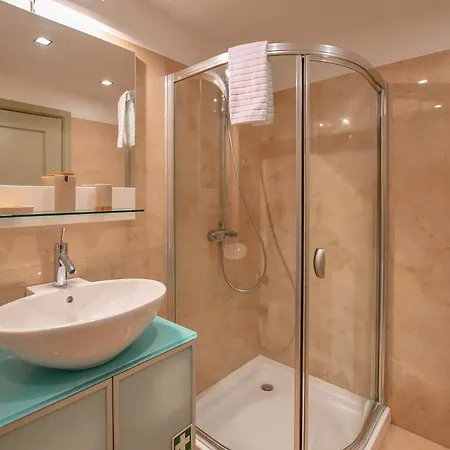 Costa Do Sol Funchal (Madeira)